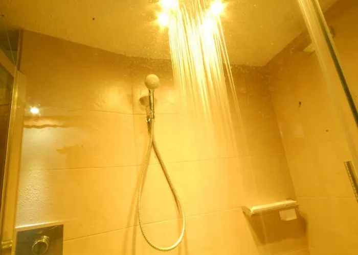 Centre Sauna 2 שאמוני