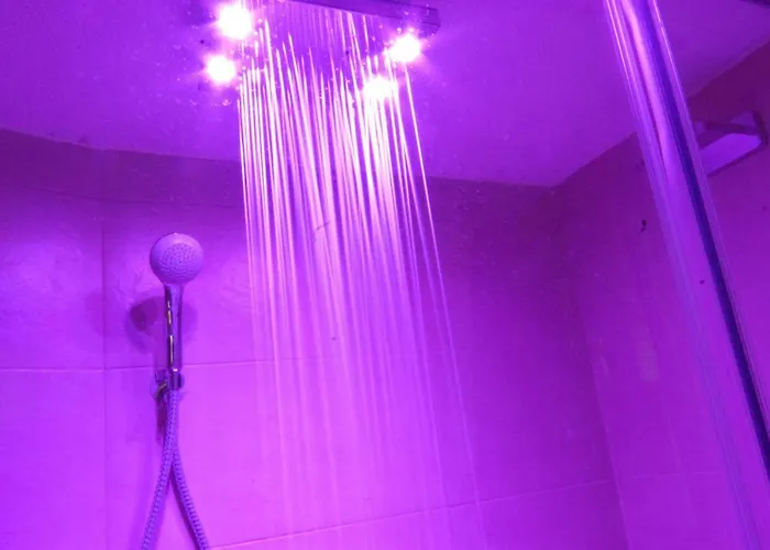 Centre Sauna 2 דירה *